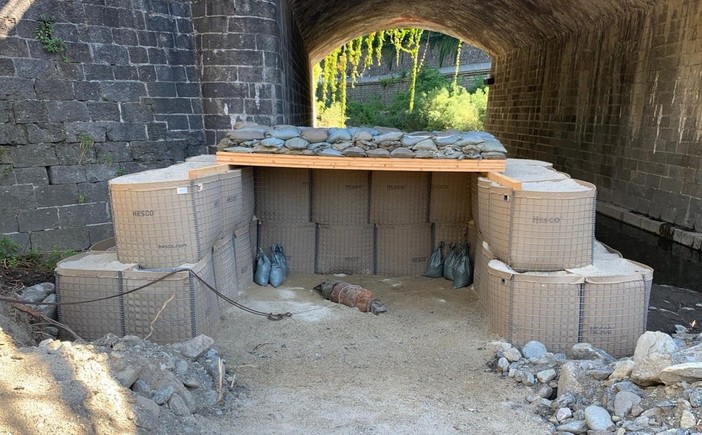 Bomba a Campo Ligure, completate le operazioni di consolidamento, domenica al via la bonifica Bomba a Campo Ligure, completate le operazioni di consolidamento, domenica al via la bonifica