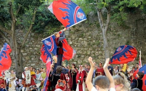 Foto Facebook Genovamorethanthis