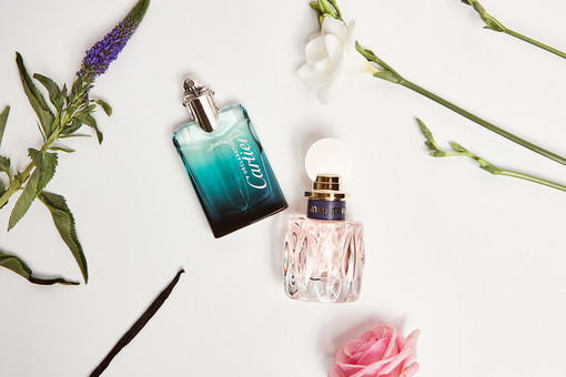 Prenditi cura di te con eCharme: profumi e make-up ai migliori prezzi