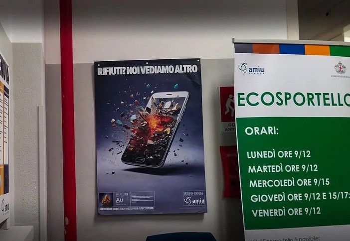 Centro storico, in piazza Santa Fede il nuovo ecosportello di Amiu