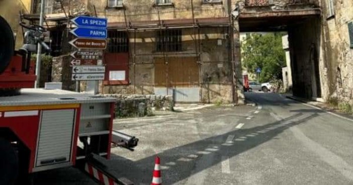 Val d’Aveto, Rixi: "Demolire edificio fatiscente per ampliare Statale 586"