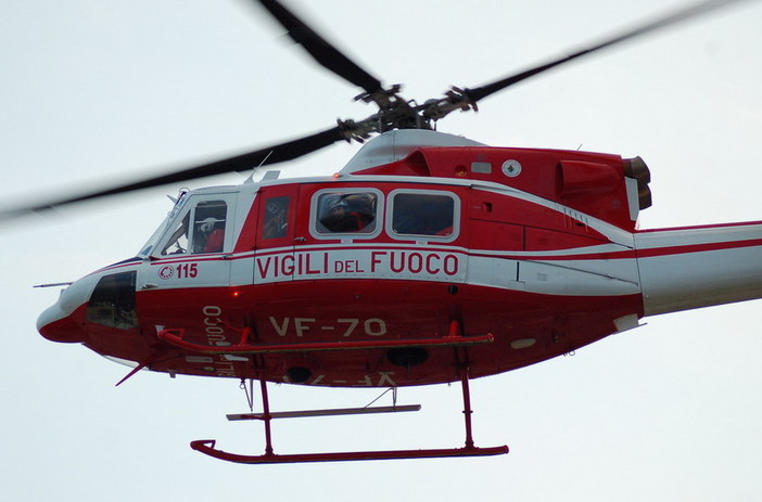 Toirano, cade da un albero e si ferisce: bimbo di 7 anni trasportato in elisoccorso al Gaslini