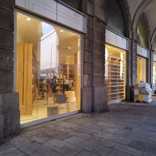 Via Weiss Gallery, in via Vernazza si prepara l’apertura dell’enoteca Squillari