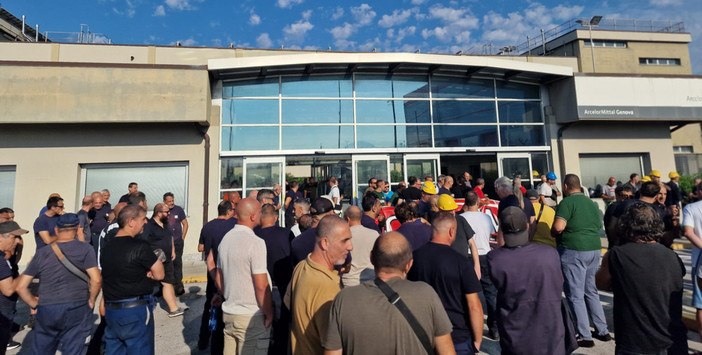 Ex Ilva, la Rsu di Genova: “A settembre stato di agitazione. Servono risposte sul futuro del ciclo siderurgico” Ex Ilva, la Rsu di Genova: “A settembre stato di agitazione. Servono risposte sul futuro del ciclo siderurgico”