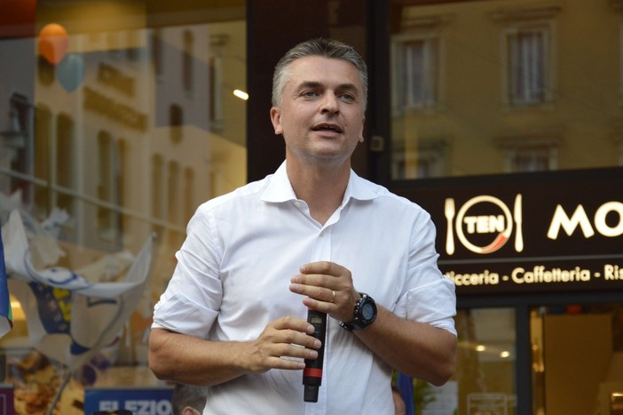 Ddl Concorrenza, Rixi: "Approvato testo fondamentale per attuare Pnrr, gufi ora in silenzio" Ddl Concorrenza, Rixi: "Approvato testo fondamentale per attuare Pnrr, gufi ora in silenzio"