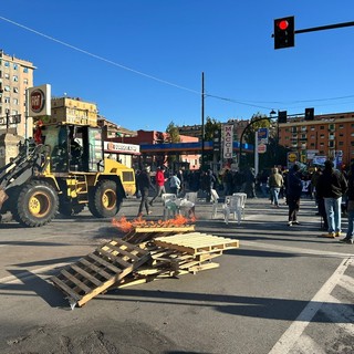 Ex Ilva, Fdl: &quot;Solidarietà ai commercianti che stanno subendo pesanti disagi a causa degli scioperi&quot;