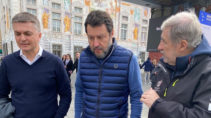 I ministri Salvini e Piantedosi lunedì a Genova: massima allerta, si temono scontri dopo le manganellate di Pisa I ministri Salvini e Piantedosi lunedì a Genova: massima allerta, si temono scontri dopo le manganellate di Pisa