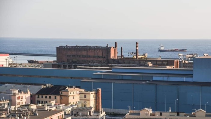 Ex Ilva, la sindaca Salis dopo le dimissioni del sindaco di Taranto: “Il quadro è cambiato all’improvviso, non possiamo prendere decisioni definitive” Ex Ilva, la sindaca Salis dopo le dimissioni del sindaco di Taranto: “Il quadro è cambiato all’improvviso, non possiamo prendere decisioni definitive”