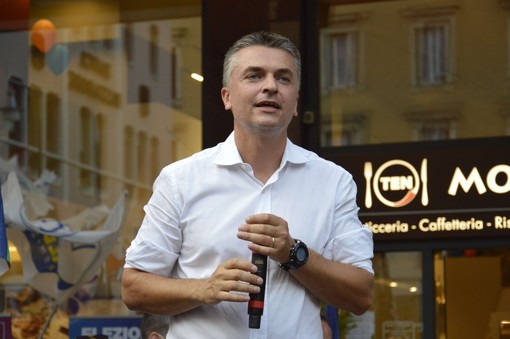 Ddl Concorrenza, Rixi: "Approvato testo fondamentale per attuare Pnrr, gufi ora in silenzio" Ddl Concorrenza, Rixi: "Approvato testo fondamentale per attuare Pnrr, gufi ora in silenzio"