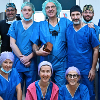 Gaslini, intervento senza precedenti in Italia su un bimbo di due anni con grave malformazione oculare