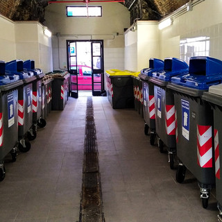 Ecopunti AMIU: orario esteso fino alle 23 per agevolare cittadini e quartieri