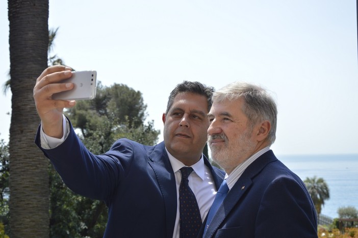 Bucci smentisce le indiscrezioni sulla sua candidatura regionali: "Falso, farò sindaco fino all'ultimo giorno del mandato"