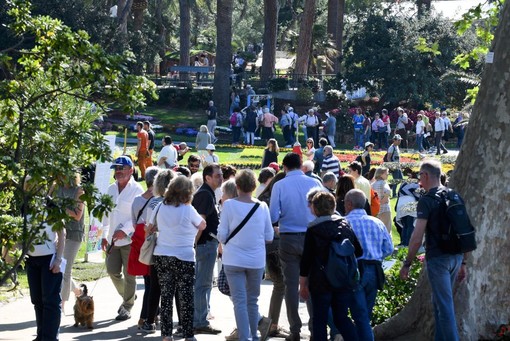 Tentano di truffare visitatori di Euroflora: due denunciati Tentano di truffare visitatori di Euroflora: due denunciati