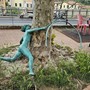 Sestri Levante, statua di Guareschi danneggiata a Trigoso: i responsabili pagheranno oltre 6.000 euro per il restauro Sestri Levante, statua di Guareschi danneggiata a Trigoso: i responsabili pagheranno oltre 6.000 euro per il restauro