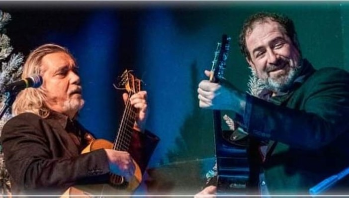 Un concerto per la libertà artistica: Federico Sirianni e Max Manfredi scendono in piazza a sostegno dei buskers Un concerto per la libertà artistica: Federico Sirianni e Max Manfredi scendono in piazza a sostegno dei buskers
