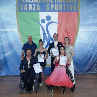 Campionati italiani danza sportiva paralimpica, la Liguria fa il pieno di medaglie