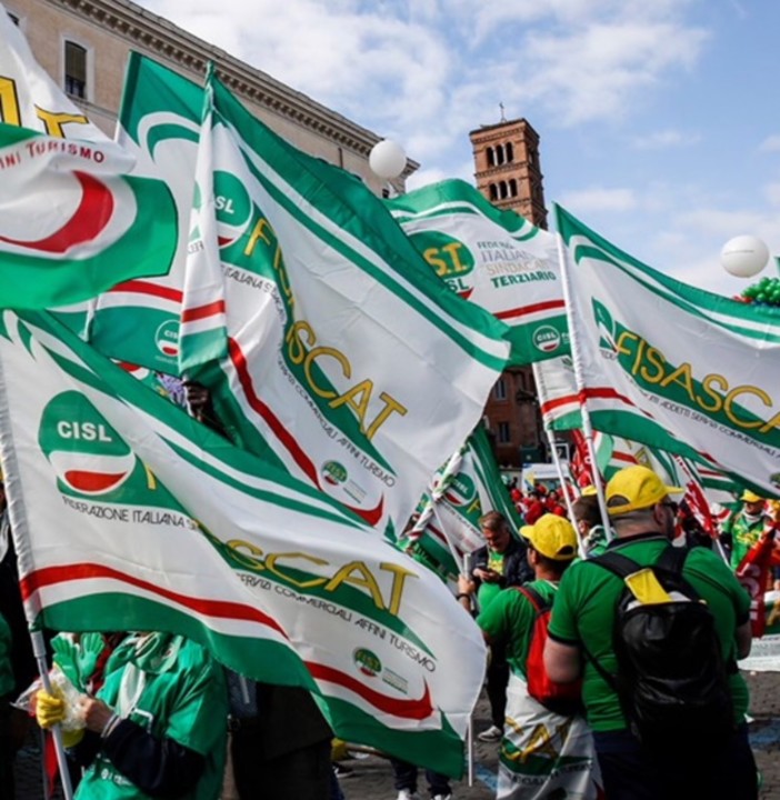 Val Bisagno, Upim licenzia delegato sindacale. I sindacati: “Atto gravissimo contro i diritti dei lavoratori” Val Bisagno, Upim licenzia delegato sindacale. I sindacati: “Atto gravissimo contro i diritti dei lavoratori”