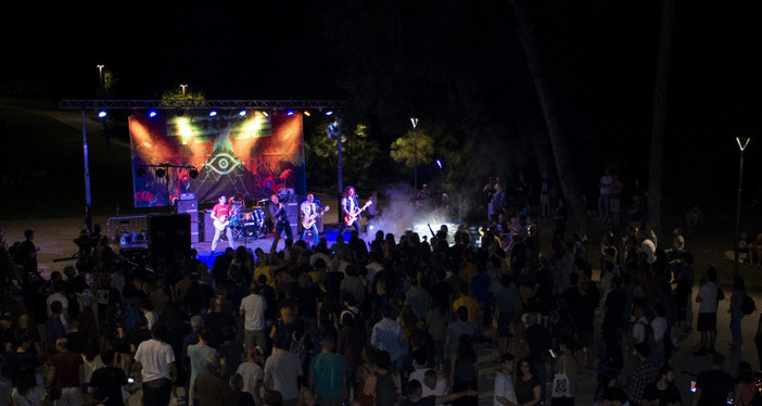 Sestri Ponente, al via il Festival delle Periferie 2025: tre giorni di musica alternativa e arte dal vivo nella cornice di Villa Rossi