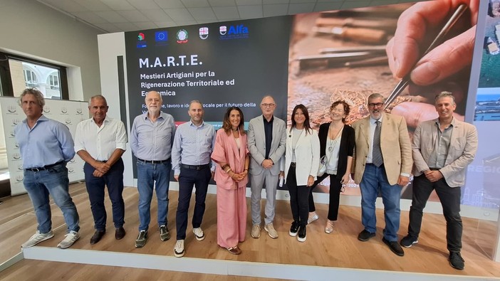 Formazione, in Valle Stura parte il progetto "M.A.R.T.E.": 30 posti gratuiti per filigrana, saldatura e turismo Formazione, in Valle Stura parte il progetto "M.A.R.T.E.": 30 posti gratuiti per filigrana, saldatura e turismo