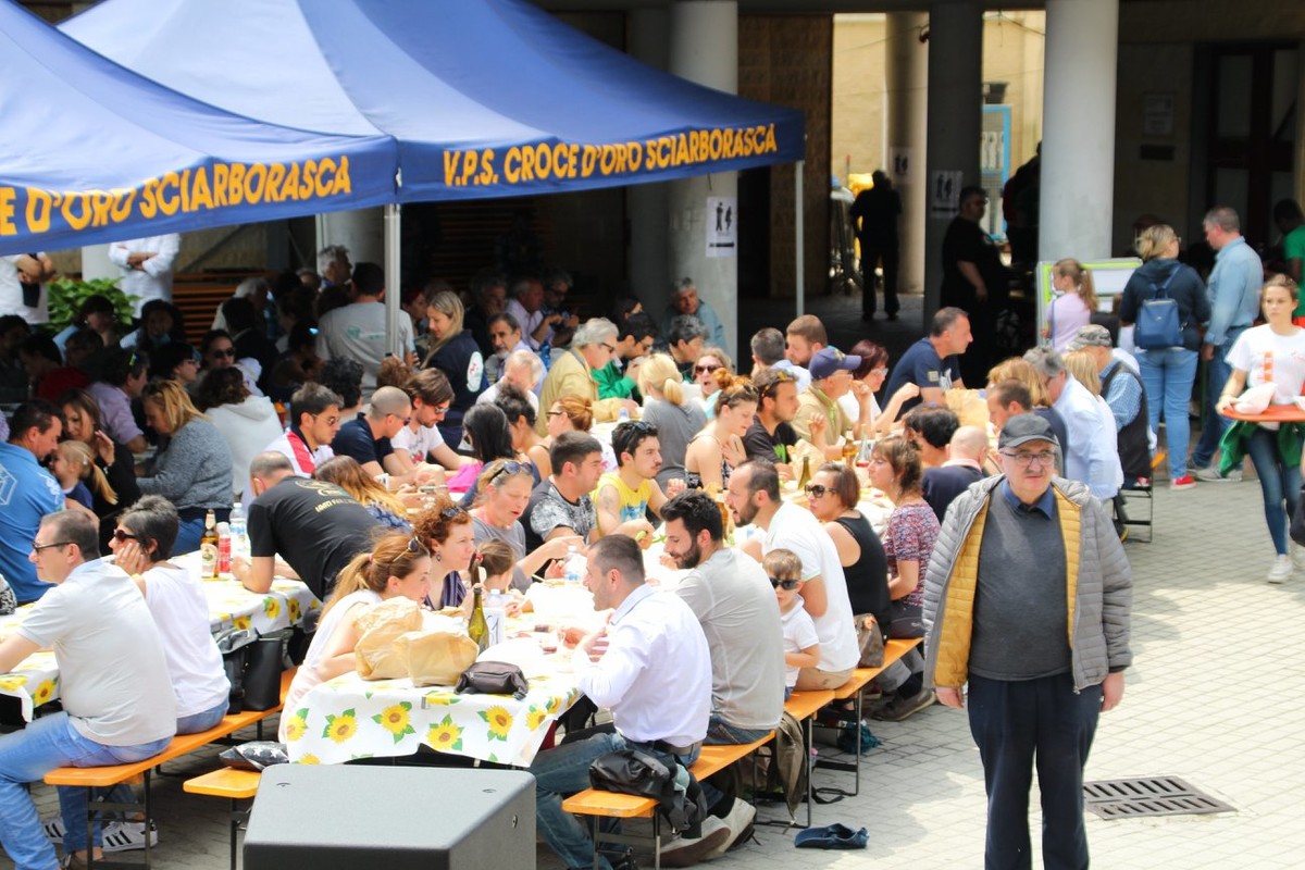 Sciarborasca, il 7 e 8 maggio torna la sagra Fave e Salame organizzata dalla Croce d’Oro