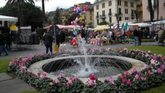 Sospesa la fiera di San Sebastiano a Rapallo Sospesa la fiera di San Sebastiano a Rapallo