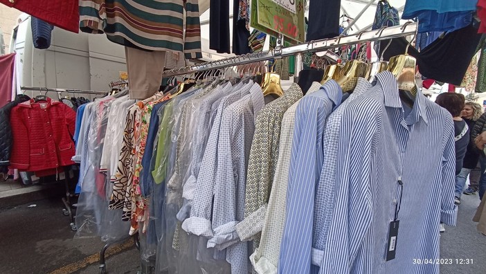 Sampierdarena, domenica torna la fiera di San Salvatore Sampierdarena, domenica torna la fiera di San Salvatore