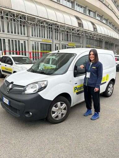 Poste, a Genova 123 nuovi mezzi 'green' per la consegna delle lettere