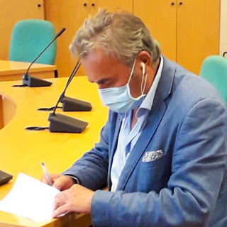 Muzio è il nuovo presidente della commissione regionale sanità Muzio è il nuovo presidente della commissione regionale sanità