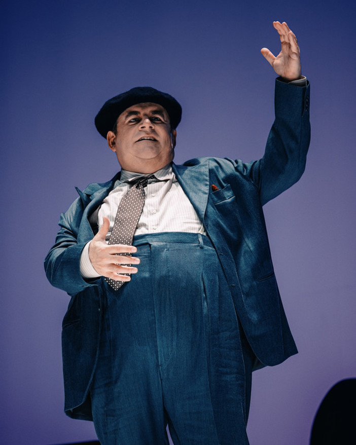 Lo spettacolo teatrale su Fantozzi “debutta” nei reparti di chemioterapia