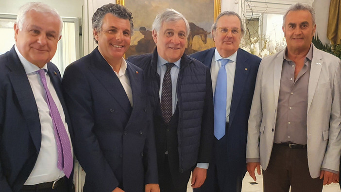 Domenica Antonio Tajani a Genova alla manifestazione di Forza Italia