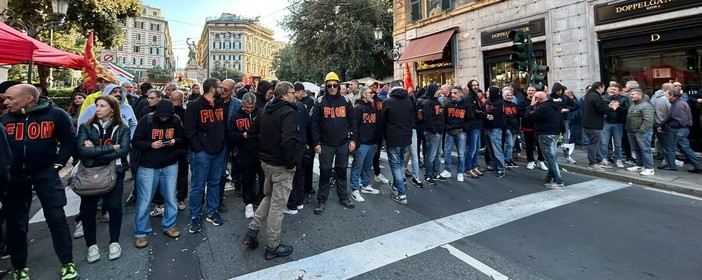Ex Ilva, Piantedosi: "Non penalizziamo Genova aspettando di risolvere il problema complessivo". I sindacati annunciano: "La mobilitazione continua" Ex Ilva, Piantedosi: "Non penalizziamo Genova aspettando di risolvere il problema complessivo". I sindacati annunciano: "La mobilitazione continua"