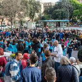 “La San Fruttuoso che vorremmo”: in trecento in piazza per chiedere un quartiere migliore