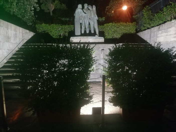 Illuminazione dei monumenti, Rossi (Lega): "Un modo per rendere sicura la nostra città" Illuminazione dei monumenti, Rossi (Lega): "Un modo per rendere sicura la nostra città"