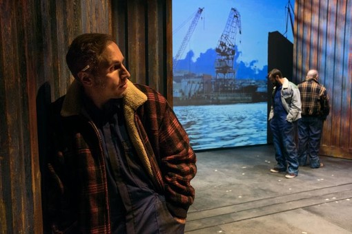 Alessandro Gassman porta in scena la trasposizione del film 'Fronte del porto' (FOTO)