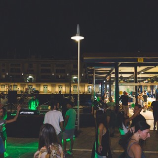 Venerdì riprende alla Darsena "Fish&amp; Djs" con Planet Panama e Radio Brioschi