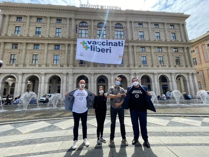 Scatta la campagna ‘Vaccinati e liberi' per la ripartenza in sicurezza della Liguria (FOTO e VIDEO)