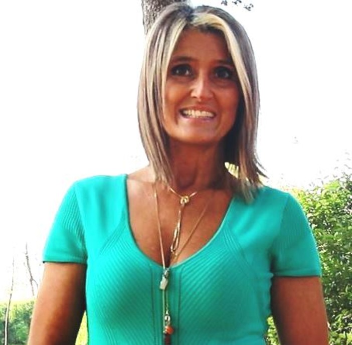 Olio di palma... amico o nemico? Impariamo a conoscerlo. A cura di Simona Oberto Olio di palma... amico o nemico? Impariamo a conoscerlo. A cura di Simona Oberto