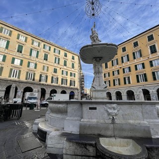 Ztl in piazza Colombo già nel 2025, l’acquisto delle telecamere da parte del Comune scatena le reazioni dei commercianti