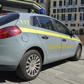 Frode fiscale, la Guardia di Finanza di Genova arresta cinque persone