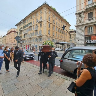 Oggi i funerali di Franco Ardoino, folla commossa per l'ultimo saluto al noto ristoratore (Video)