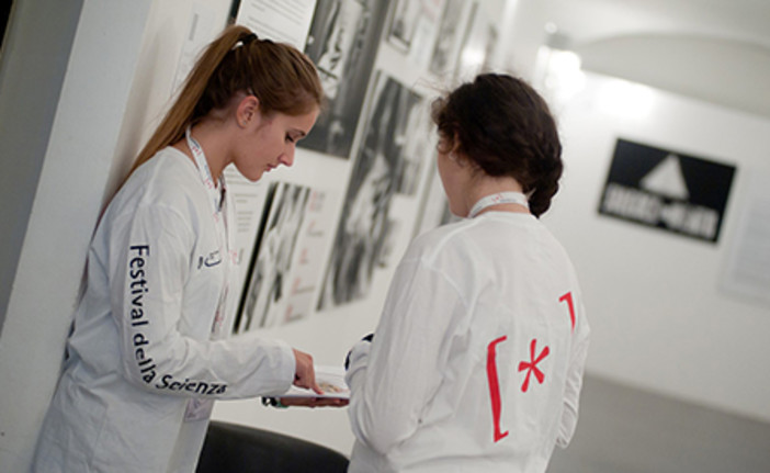 E' in dirittura di partenza la 18^ edizione del Festival della scienza di Genova con un format innovativo in sicurezza E' in dirittura di partenza la 18^ edizione del Festival della scienza di Genova con un format innovativo in sicurezza