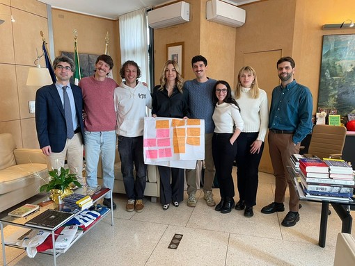 Spazi pubblici e diritto allo sport, la sindaca apre al percorso partecipato: “Una nuova area polifunzionale in ogni Municipio”