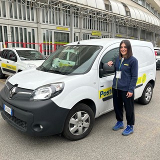 Poste, a Genova 123 nuovi mezzi 'green' per la consegna delle lettere