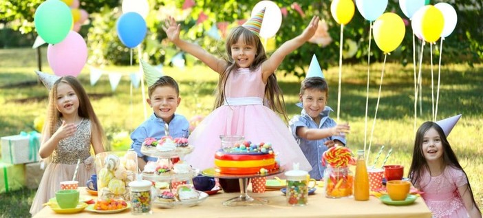 IL FARO BLU: organizza la festa di tuo figlio in Liguria IL FARO BLU: organizza la festa di tuo figlio in Liguria