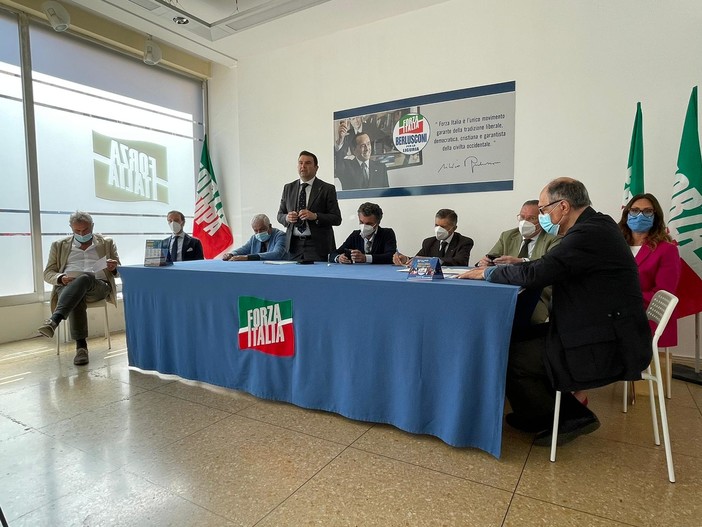 Garante degli anziani: parte da Genova la proposta di Forza Italia per istituirlo a livello nazionale Garante degli anziani: parte da Genova la proposta di Forza Italia per istituirlo a livello nazionale