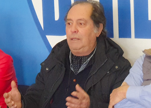 Maurizio Barsotti è il responsabile dei seniores di Forza Italia di Genova Maurizio Barsotti è il responsabile dei seniores di Forza Italia di Genova