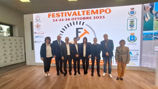 Foto Facebook Foto Facebook