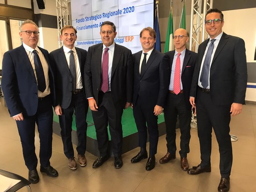 una foto del presidente Toti e dell’assessore Scajola insieme agli amministratori unici di Arte Genova (Girolamo Cotena), Arte Imperia (Antonio Parolini), Arte Savona (Alessandro Revello) e Arte Spezia (Marco Tognetti) una foto del presidente Toti e dell’assessore Scajola insieme agli amministratori unici di Arte Genova (Girolamo Cotena), Arte Imperia (Antonio Parolini), Arte Savona (Alessandro Revello) e Arte Spezia (Marco Tognetti)