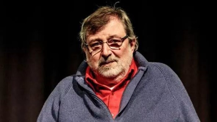 Addio a Francesco Guccini: il 'Maestrone' si è spento all'età di 86 anni Addio a Francesco Guccini: il 'Maestrone' si è spento all'età di 86 anni