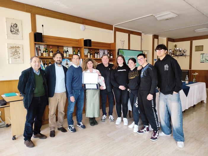 Flauer 2025, “Accogliere con calore, rispettare con cuore”: dagli studenti dell’Alberghiero di Alassio un progetto di ristorazione green